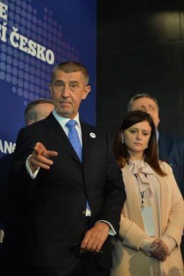 Vedení hnutí ANO na volebním sněmu, únor 2017. Andrej Babiš, Jaroslava Jermanová.