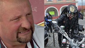 Erich Szymaniec (53), majitel motorestu Ušak a bývalý provozovatel pražské restaurace U Holubů, byl hvězdou letošního srazu motorkářů k zahájení sezony 2017.