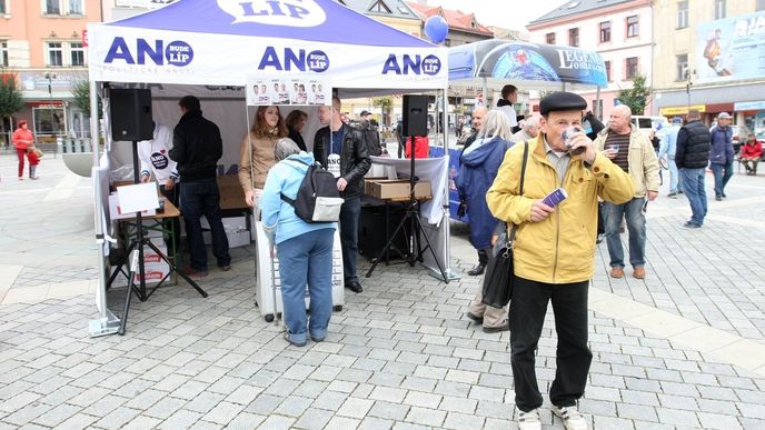 Kde vzalo ANO v Praze a Brně voliče? Od ODS, ČSSD a TOP 09   