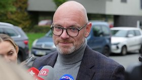 Volební štáb ANO na Chodově: Exministr školství Robert Plaga (4. 10. 2025).