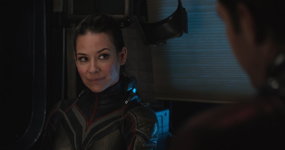 Ant-Man a Wasp přesvědčují diváky v prvních ukázkách, že co je malé, to je akční.