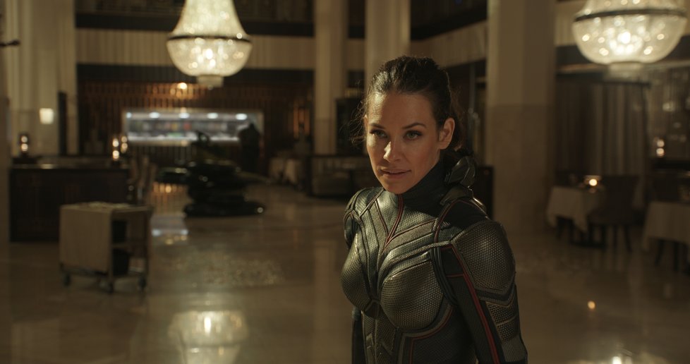 Ant-Man a Wasp: Mravenčí frajer a vosí kočka se dali dohromady, aby to natřeli padouchům od 5. 7. 2018 v kinech.