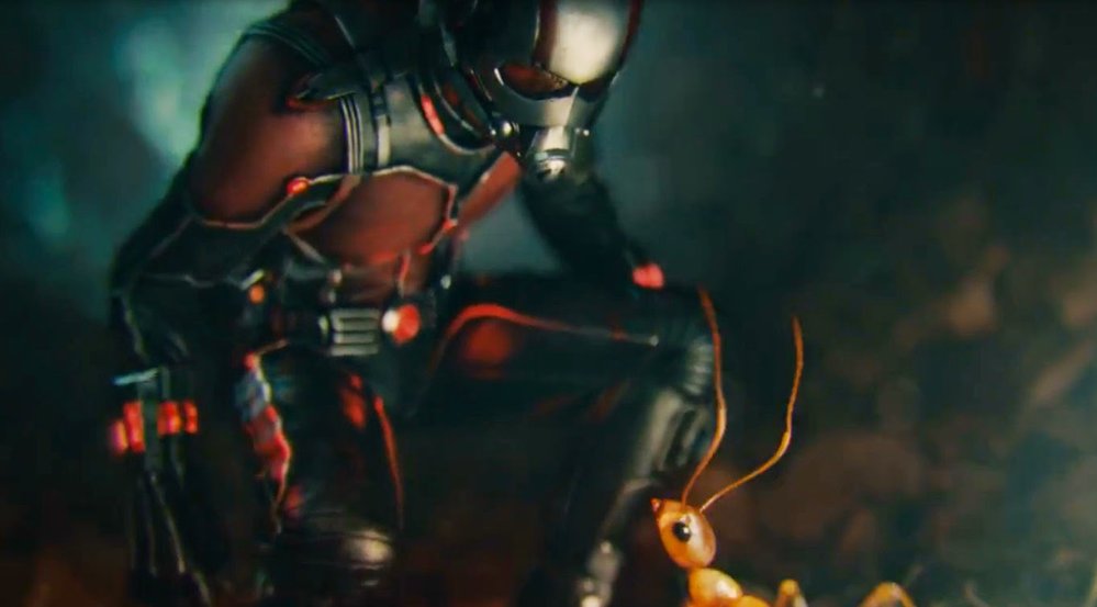 Ant-Man se setkává s Ferdou mravencem