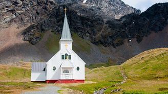Boží Antarktida: Kostely v království ledu
