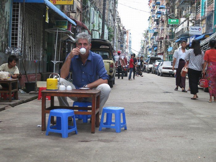 Anthony Bourdain díky svým pořadům procestoval celý svět. A po celém světě se také stal slavným.