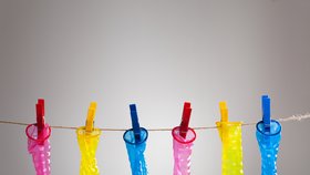 Chytrý vynález! Barevné kondomy dokážou okamžitě odhalit pohlavní choroby
