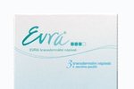 Antikoncepční náplast Evra působí stejně jako pilulky, ale šetří zažívací ústrojí a udržuje stabilní hladinu hormonů v těle. 
