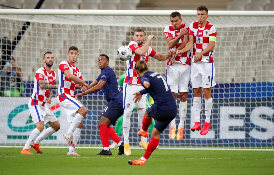 Antoine Griezmann vstřelil gól Chorvatsku z trestného kopu