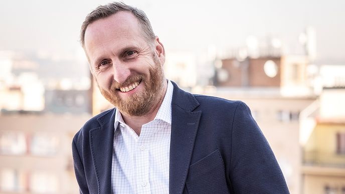 Antonín Kokeš - podnikatel, který založil firmu Albi, Antonínovo pekařství a Kinoko Antonín Kokeš - podnikatel, který založil firmu Albi, Antonínovo pekařství a Kinoko