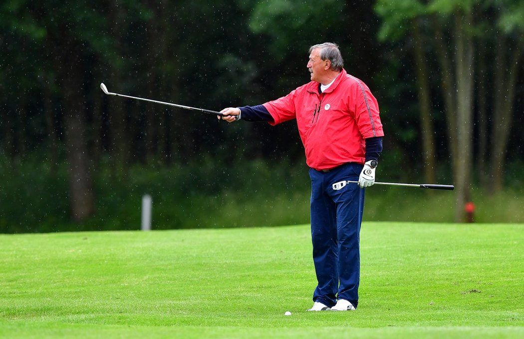 Antonín Panenka si zahrál na golfovém turnaji někdejších fotbalových hvězd