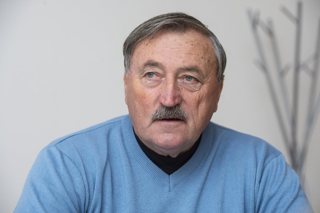 Letos už bez své milované. Legendární fotbalista Antonín Panenka přišel měsíc před Vánocemi o dceru