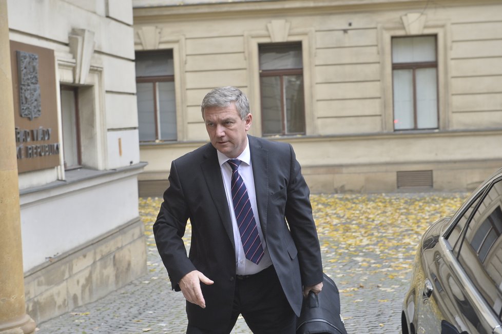 Exministr dopravy Antonín Prachař: Ve vládě skončil v listopadu 2014