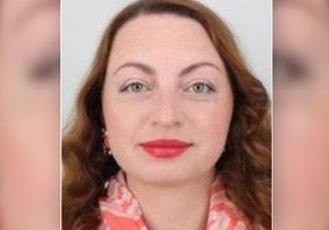 Antonina (32) si sbalila věci, vzala větší obnos peněz a odešla z domova.