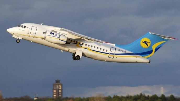 Antonov An-148 největších ukrajinských aerolinek Ukraine International Airlines