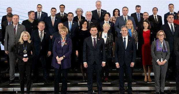 Schůzka ministrů zahraničí NATO v Praze: Akce na Hradě a v Černínu vyjde na 100 milionů