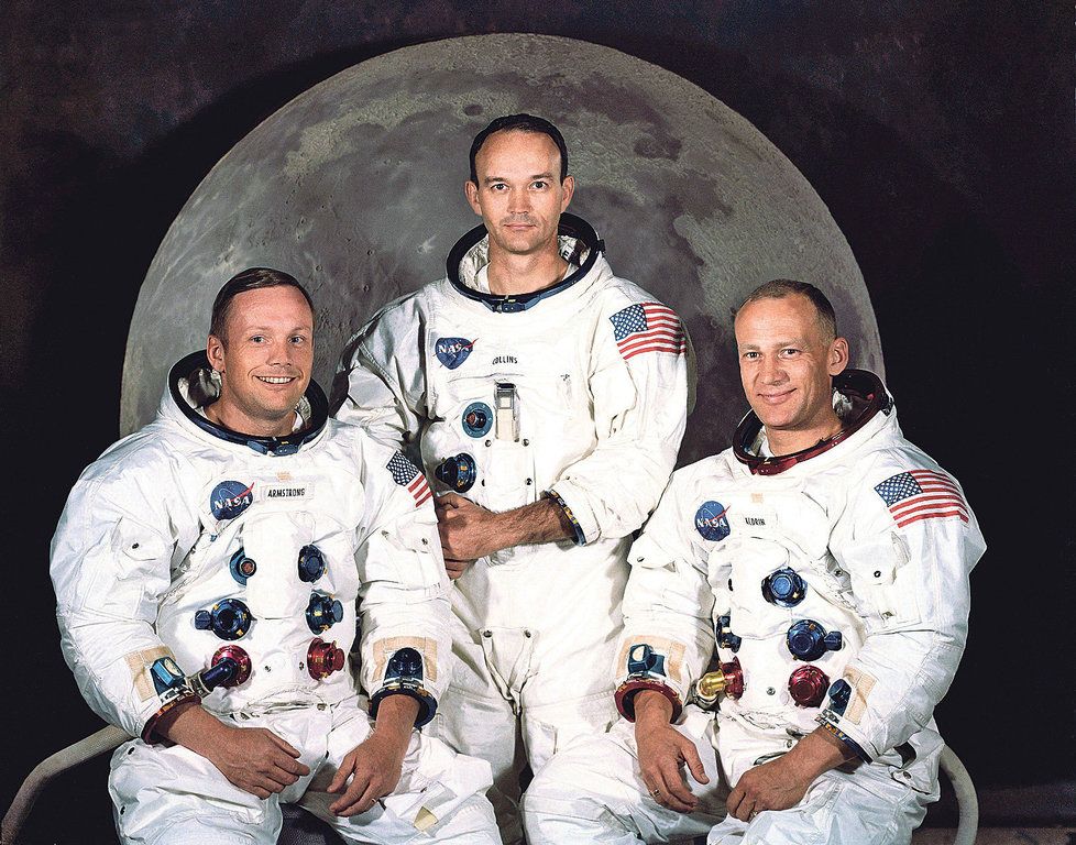 Zleva Neil Armstrong, Michael Collins a Edwin „Buzz“ Aldrin