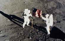 Odhalené tajemství: V USA nevěřili, že se Apollo 11 z Měsíce vrátí! Nixon měl sepsaný nekrolog!