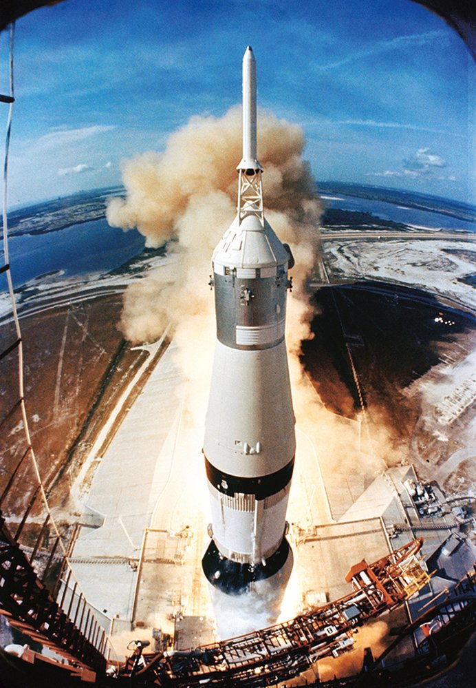 Start rakety Saturn V s Apollem 11