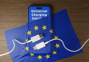 Apple se podřídil požadavkům EU, nový iPhone bude s nabíječkou USB-C