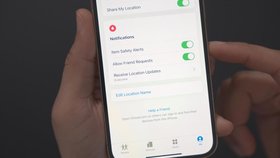 V betaverzi iOS objevená funkce Item Safety Alerts, která upozorní, že se s vámi pohybuje lokátor, který není přihlášený k vašemu účtu. Může to být kamarád, se kterým jste na výletě, ale také to může být tag, který vám někdo strčil do batohu.