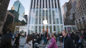 Apple si šel na dluhopisový trh pro miliardy. Poprvé od roku 2017