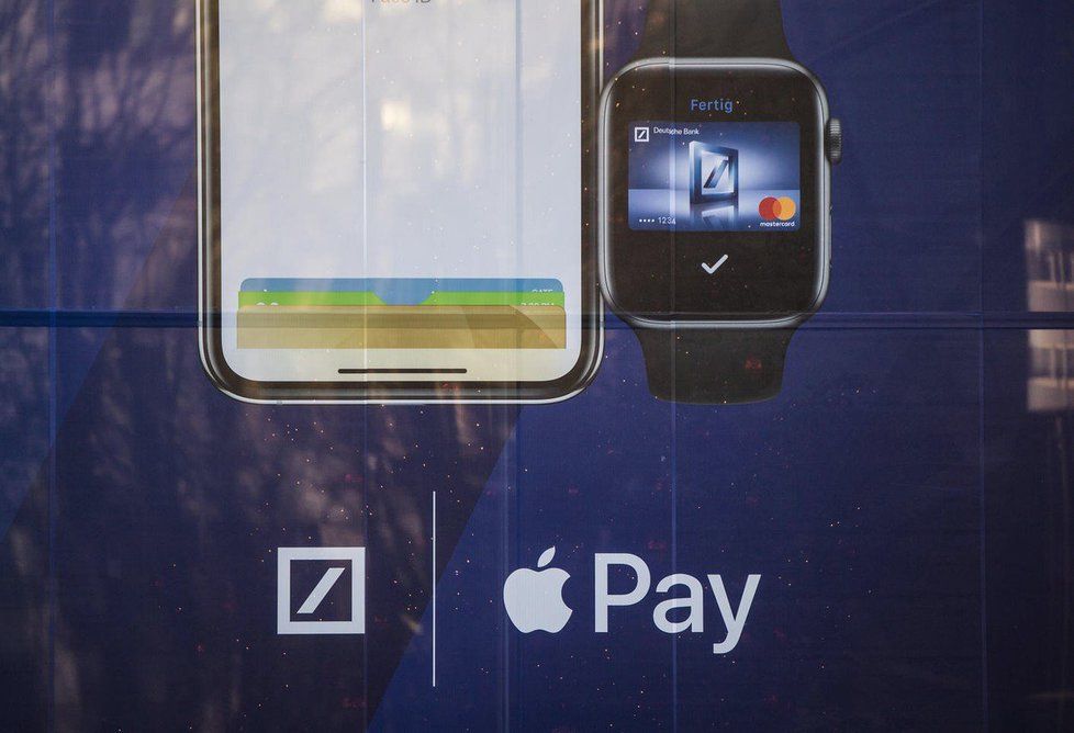 Apple Pay v Česku. Jak zaplatit iPhonem nebo hodinkami Apple Watch