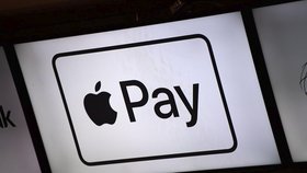 Apple Pay v Česku. Jak zaplatit iPhonem nebo hodinkami Apple Watch