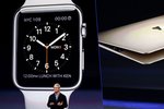Apple představil nový tenký MacBook a chytré hodinky Apple Watch.