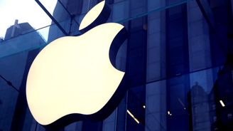 Apple snižuje o polovinu poplatky pro malé vývojáře aplikací
