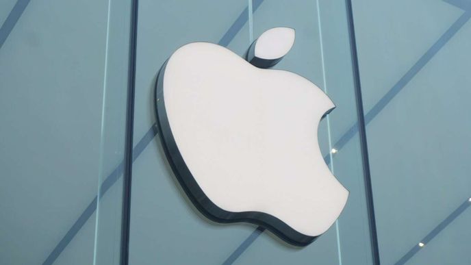 Firma podle regulátora porušila evropské předpisy tím, jak provozuje svůj obchod s aplikacemi App Store. Firma podle regulátora porušila evropské předpisy tím, jak provozuje svůj obchod s aplikacemi App Store.