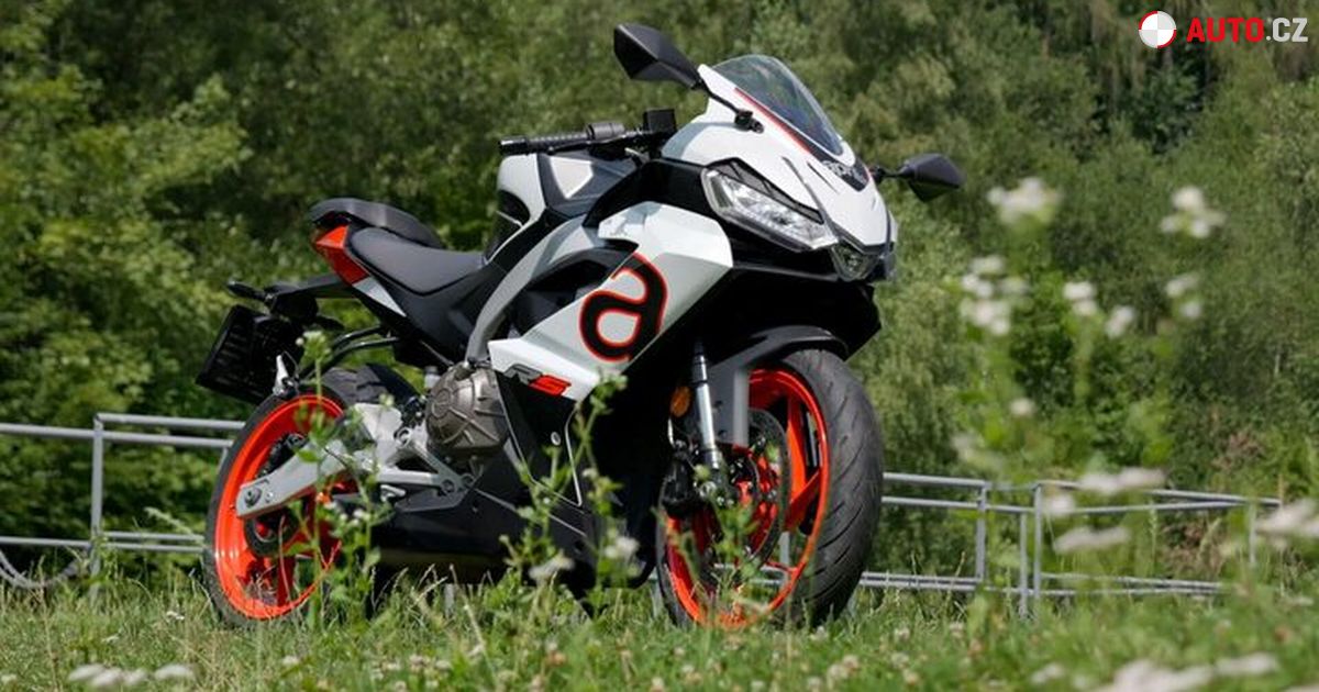 Aprila Rsc Videotest Aprilia RS 457: Ke sportování a zábavě stačí i řidičák A2 ...