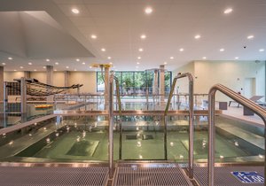 Kyjov otevřel aquacentrum za 325 milionů korun. Nabízí plavecký i rekreační bazén, stejně tak i wellness.