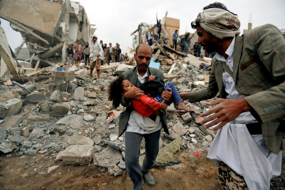 Arabská koalice přiznala „omyl,“ který stál život desítky civilistů