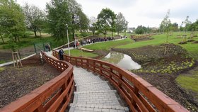 Ve Frýdku-Místku poblíž nemocnice bylo otevřeno nově vybudované arboretum o rozloze téměř dvou hektarů.