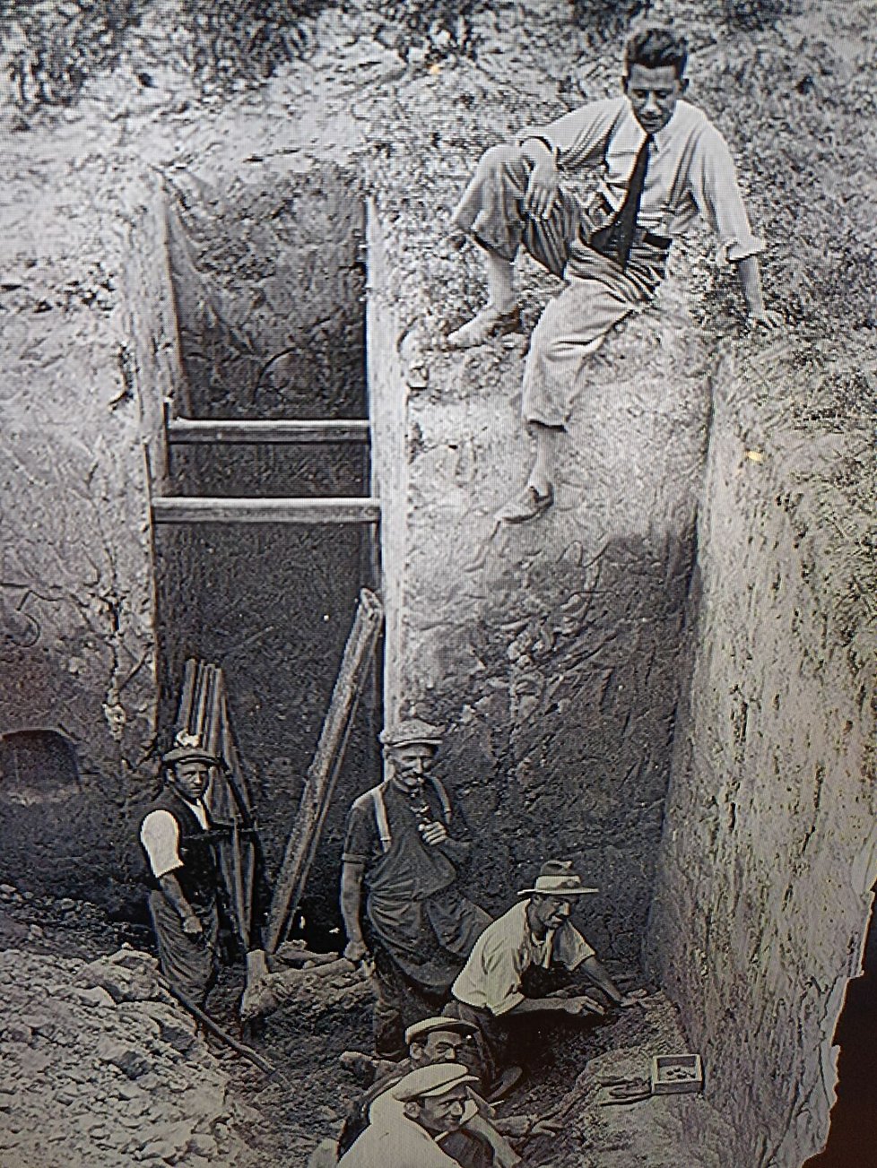 Archeologický výzkum v lokalitě Dolní Věstonice I. mezi lety 1924-38.