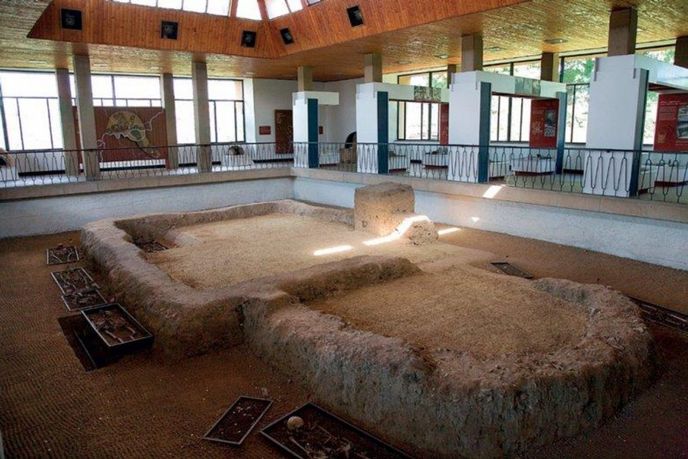 Archeologické vykopávky velkomoravského osídlení ve Starém Městě u Uherského hradiště. Archeologické vykopávky velkomoravského osídlení ve Starém Městě u Uherského hradiště.