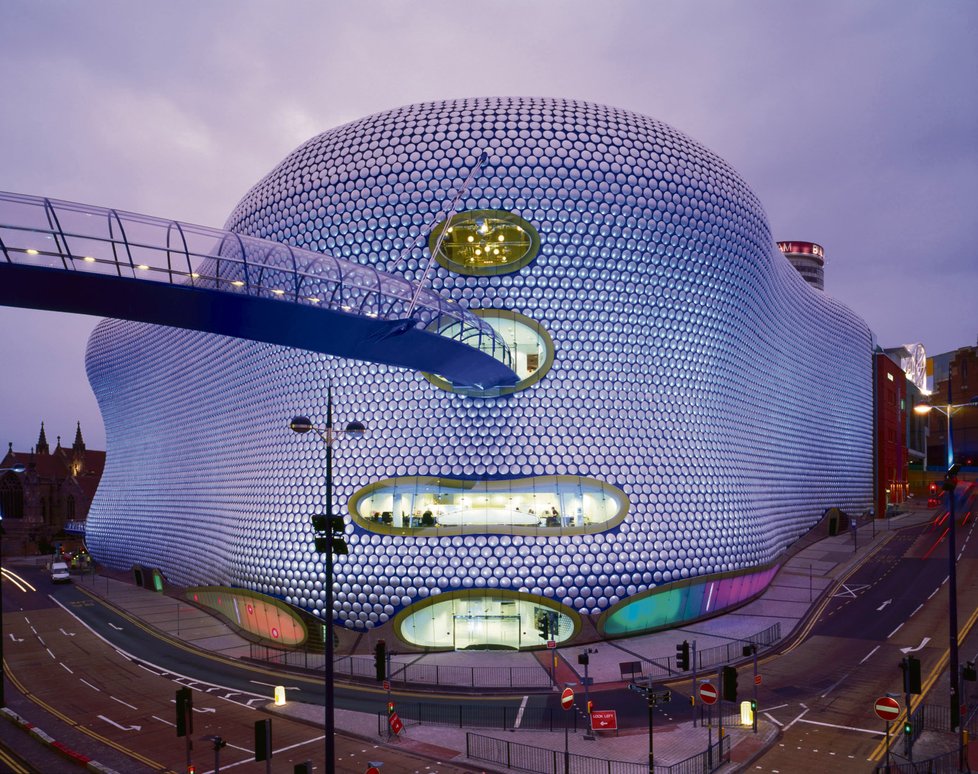 Obchodní dům Selfridges v Birminghamu.