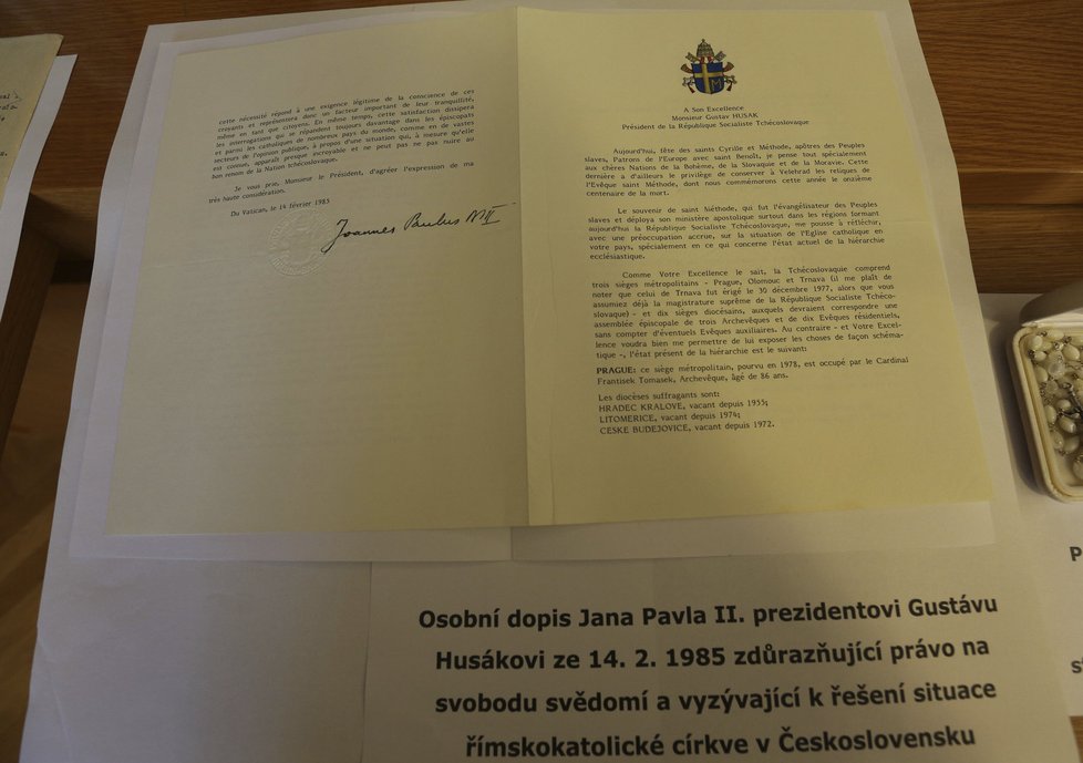 Dopis papeže Jana Pavla II. tehdejšímu prezidentovi Gustávu Husákovi