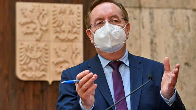 Nový ministr zdravotnictví Petr Arenberger (za ANO) vystoupil 9. dubna 2021 v Praze na brífinku k aktuální epidemické situaci.