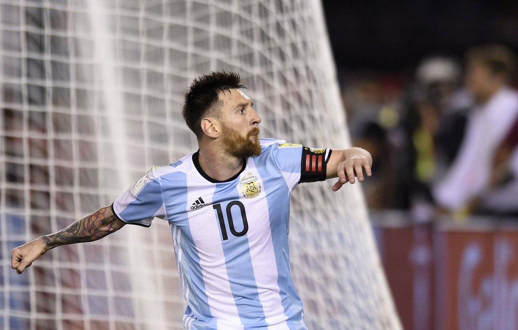 Kapitán Argentiny Lionel Messi rozhodl z penalty duel proti Chile