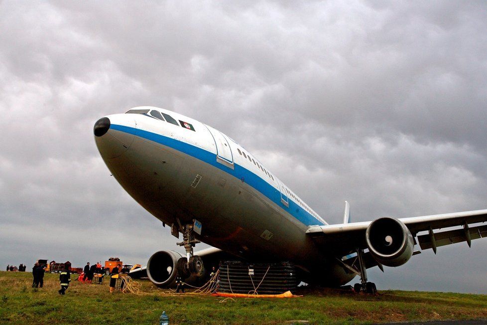 Jedna z dřívějších nehod společnosti Ariana Afghan Airlines