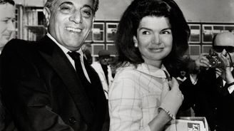 Nejbohatší muž světa Onassis a jeho tři osudové krásky: Slavná pěvkyně, vdova po americkém prezidentovi a uhrančivá Řekyně