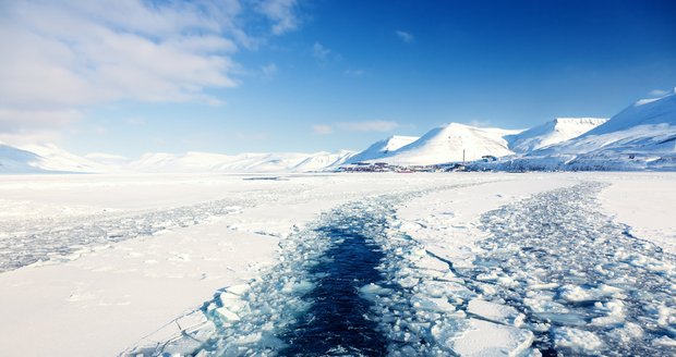 Rekordně teplý rok v Arktidě: Oteplování mění počasí na celé planetě, varují vědci