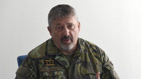 Tisková konference vedení armády k vytvoření nového vojenské praporu u Rakovníka (16. 7. 2018)
