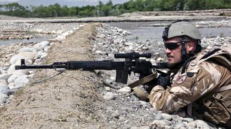Z Afghánistánu se nestahujme, říkají bývalý ministr a exnáčelník armády