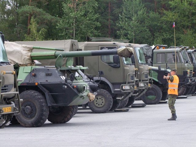 Do Německa na cvičení NATO dorazilo celkem 430 kusů techniky