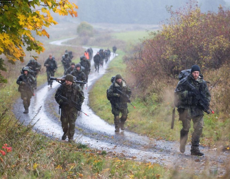 Příprava českých vojáků 10. strážní roty na misi v Afghánistánu