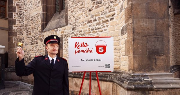 Červené kotlíky znovu v Praze: Začíná adventní sbírka Armády spásy