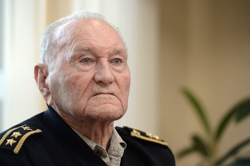 Jaroslav Klemeš byl posledním žijícím výsadkářem, který byl do okupovaného Československa vyslán z Velké Británie