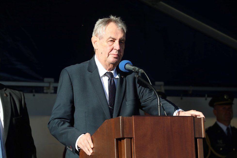 Slavnostní vojenská přísaha na Hradčanském náměstí: Prezident Miloš Zeman (27. 10. 2019)